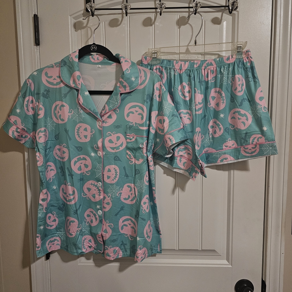 Woman's Pajamas - Pink and Blue Pumpkin Print